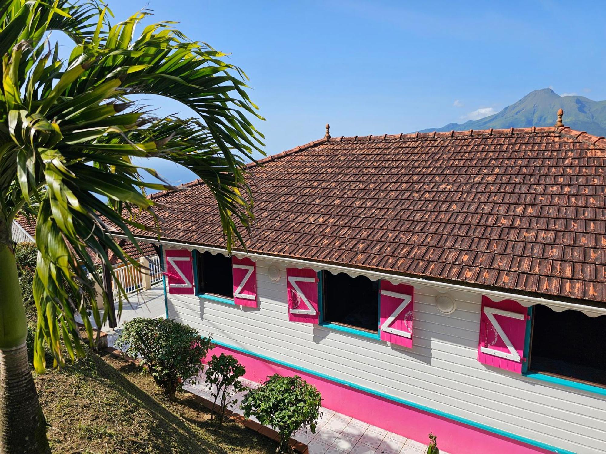 Le Hameau Du Morne Des Cadets Villa Fond-Saint-Denis Exterior foto